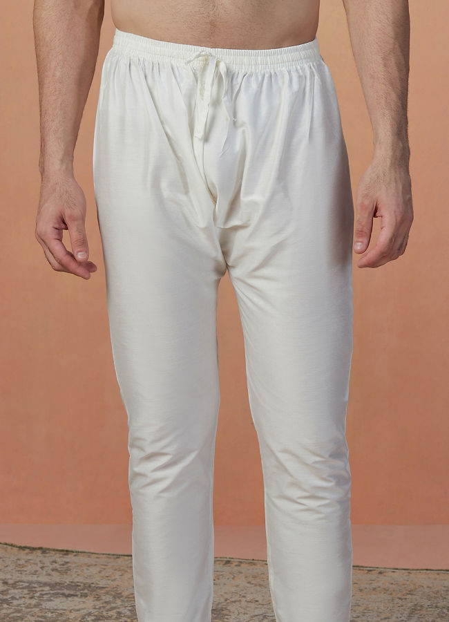 White Self Design Kurta Pajama image number 3